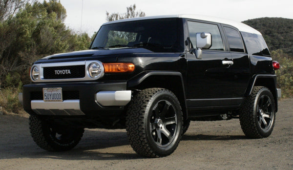 Leveling Kit - 2007-2009 Toyota FJ Cruiser 2WD & 4WD – racecardynamics